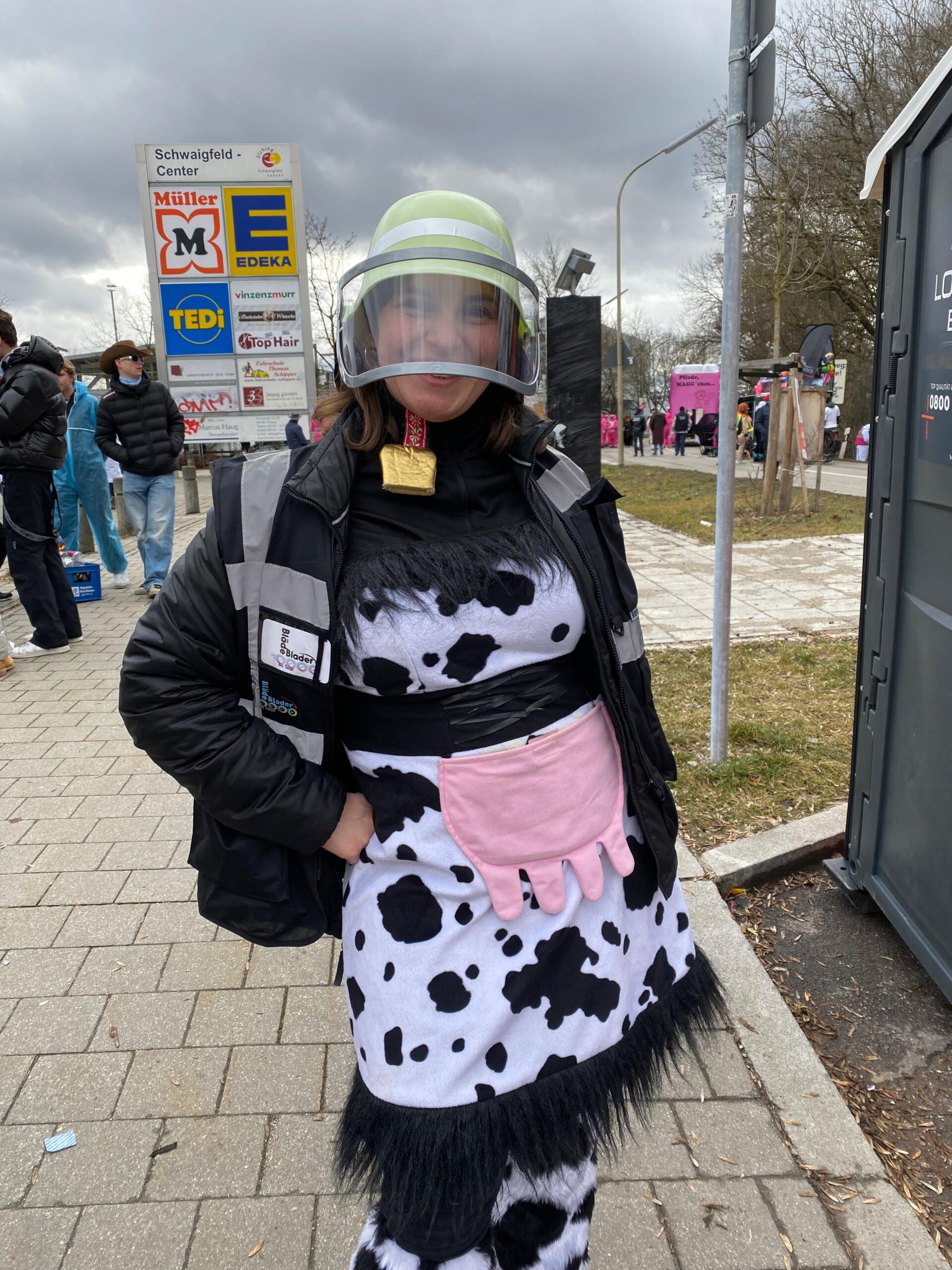 c9a95772-192e-4dca-985d-cdc21aa93683